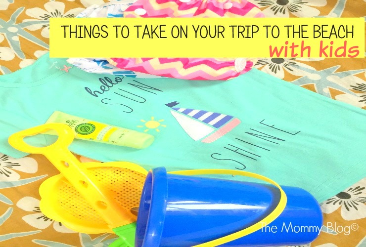 14 Things to take on your trip to the beach with kids + FREE Printable Checklist